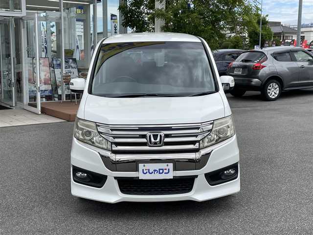 ホンダ ステップワゴン スパーダ Z クールスピリット 山梨県 2012(平24)年 9.2万km ホワイトオーキッドパール (株)IDOMが運営する【じしゃロン甲府店】の自社ローン専用車両になります。/こちらは現金またはオートローンご利用時の価格です。自社ローンご希望の方は別途その旨お申付け下さい/スマートキー２個/両側パワースライドドア/クルーズコントロール/パドルシフト/ハーフレザーシート/純正ＨＤＤインターナビ・フルセグＴＶ/ＣＤ・ＤＶＤ・ＵＳＢ/バックカメラ/ＨＩＤオートライト/ビルトインＥＴＣ/保証書・取説書・ナビ説