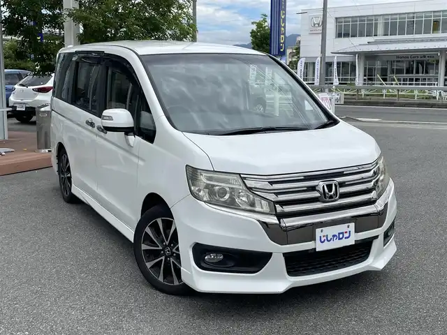 ホンダ ステップワゴン スパーダ Z クールスピリット 山梨県 2012(平24)年 9.2万km ホワイトオーキッドパール (株)IDOMが運営する【じしゃロン甲府店】の自社ローン専用車両になります。/こちらは現金またはオートローンご利用時の価格です。自社ローンご希望の方は別途その旨お申付け下さい/スマートキー２個/両側パワースライドドア/クルーズコントロール/パドルシフト/ハーフレザーシート/純正ＨＤＤインターナビ・フルセグＴＶ/ＣＤ・ＤＶＤ・ＵＳＢ/バックカメラ/ＨＩＤオートライト/ビルトインＥＴＣ/保証書・取説書・ナビ説