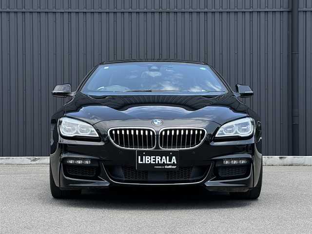 ＢＭＷ ６４０ｉ クーペ Mスポーツ 福島県 2018(平30)年 2.1万km サファイアブラックP サンルーフ/アダプティブクルーズコントロール/黒革シート/ヘッドアップディスプレイ/ブラインドスポットミニター/レーンディパーチャーウォーニング/コンフォートアクセス/純正20AW/純正HDDナビ(BT/USB/CD/DVD/AUX)/フルセグTV/バックカメラ/メモリ付パワーシート(D・N)/シートヒーター(D・N)/パドルシフト/ドライブモード/ステアリングスイッチ/LEDライト/オートライト/ドライブレコーダー(前方のみ)/取扱説明書/保証書/スペアキー