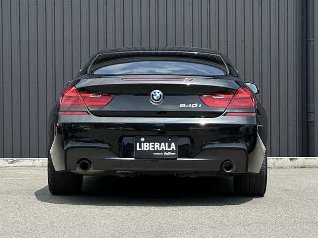 ＢＭＷ ６４０ｉ クーペ Mスポーツ 福島県 2018(平30)年 2.1万km サファイアブラックP サンルーフ/アダプティブクルーズコントロール/黒革シート/ヘッドアップディスプレイ/ブラインドスポットミニター/レーンディパーチャーウォーニング/コンフォートアクセス/純正20AW/純正HDDナビ(BT/USB/CD/DVD/AUX)/フルセグTV/バックカメラ/メモリ付パワーシート(D・N)/シートヒーター(D・N)/パドルシフト/ドライブモード/ステアリングスイッチ/LEDライト/オートライト/ドライブレコーダー(前方のみ)/取扱説明書/保証書/スペアキー