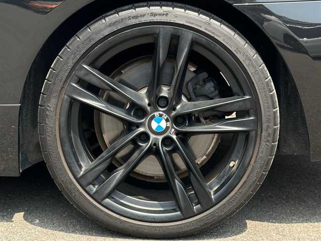 ＢＭＷ ６４０ｉ クーペ Mスポーツ 福島県 2018(平30)年 2.1万km サファイアブラックP サンルーフ/アダプティブクルーズコントロール/黒革シート/ヘッドアップディスプレイ/ブラインドスポットミニター/レーンディパーチャーウォーニング/コンフォートアクセス/純正20AW/純正HDDナビ(BT/USB/CD/DVD/AUX)/フルセグTV/バックカメラ/メモリ付パワーシート(D・N)/シートヒーター(D・N)/パドルシフト/ドライブモード/ステアリングスイッチ/LEDライト/オートライト/ドライブレコーダー(前方のみ)/取扱説明書/保証書/スペアキー
