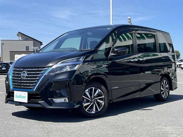 日産 セレナ e－パワー ハイウェイスター V 奈良県 2020(令2)年 4.9万km ダイヤモンドブラック 純正１０インチナビ/（フルセグ／ＢＴ／ＣＤ／ＤＶＤ）/プロパイロット/レーダークルーズコントロール/全方位モニター/ブラインドスポットモニター/前後コーナーセンサー/パーキングアシスト/衝突軽減システム/レーンキープアシスト/両側パワースライドドア/後席サンシェード/純正前方ドライブレコーダー（ナビ連動）/LEDヘッドライト/ＥＴＣ/純正16インチAW/取り扱い説明書/スペアキーX1