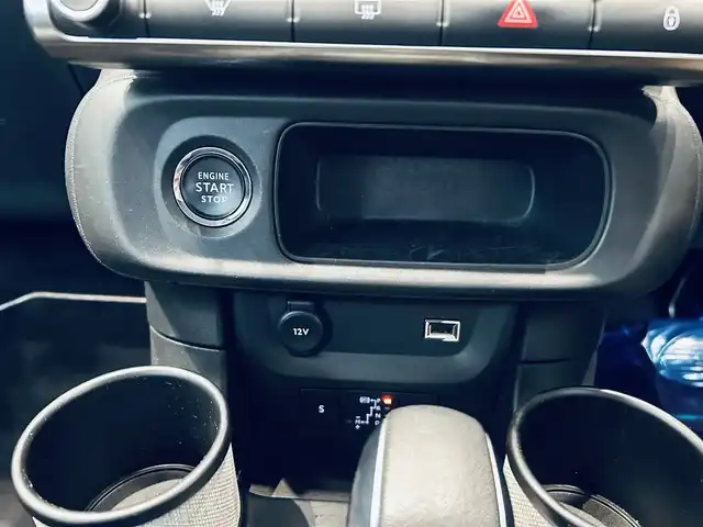 シトロエン Ｃ３ オリジンズ 大阪府 2019(令1)年 3.7万km 黒 純正ディスプレイオーディオ/applecarplay/バックカメラ/クルコン/純正17インチAW/クリアランスソナー/ブラインドスポット/ETC/USB/Bluetooth