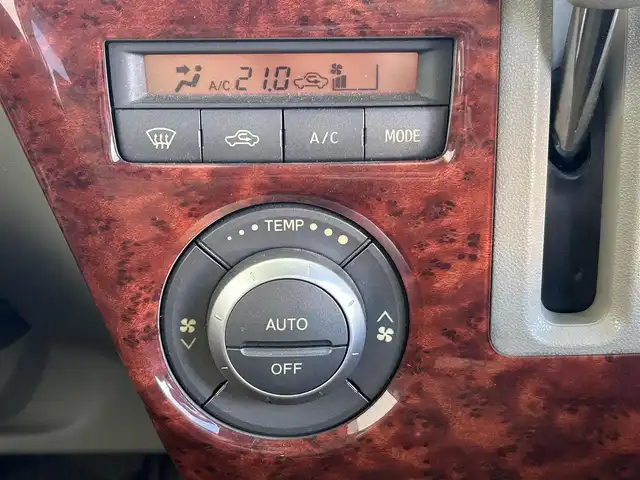 ダイハツ アトレー ワゴン カスタム ターボ RS 兵庫県 2007(平19)年 11.2万km ホワイト CD/フォグランプ/イージークローザードア/電動格納ミラー/ドアバイザー/純正フロアマット/取扱説明書