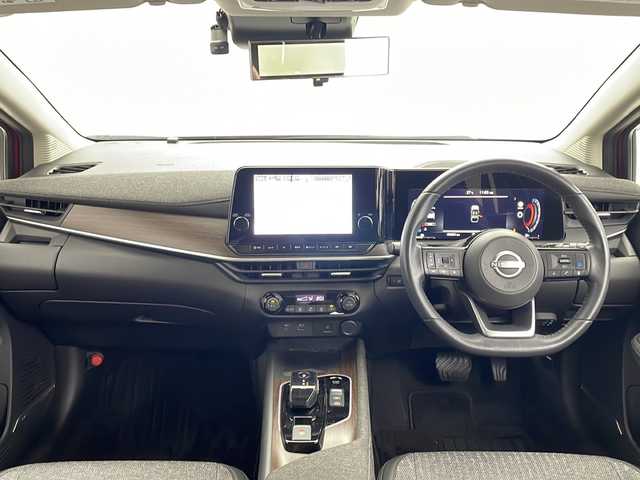 日産 オーラ G 茨城県 2021(令3)年 5万km ガーネットレッド/スーパーブラック 2トーン ＢＯＳＥサウンド　ワイヤレス充電器　ＵＳＢ端子　ビルトインＥＴＣ２．０　純正９型ナビ　フルセグＴＶ　全周囲カメラ　プロパイロット　アダプティブクルーズコントロール　ＬＥＤライト　純正アルミホイール