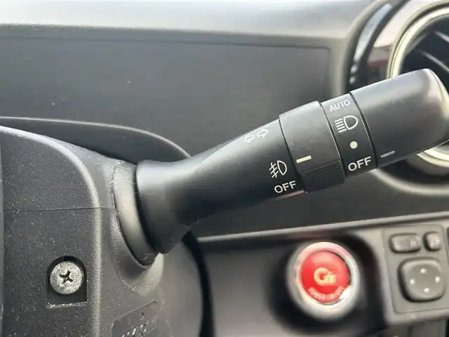 トヨタ アクア G G’s 栃木県 2014(平26)年 7万km ブラックマイカ ALPINE7インチナビ/フルセグTV/DVD/Bluetooth/バックカメラ/ビルトインETC/前ドライブレコーダー/プッシュスタート/ステアリングリモコン/LEDオートライト/LEDフォグランプ/純正17インチAW/アイドリングストップ/横滑り防止装置/電動格納ミラー/ドアバイザー