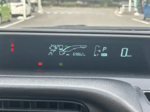 トヨタ アクア G G’s 栃木県 2014(平26)年 7万km ブラックマイカ ALPINE7インチナビ/フルセグTV/DVD/Bluetooth/バックカメラ/ビルトインETC/前ドライブレコーダー/プッシュスタート/ステアリングリモコン/LEDオートライト/LEDフォグランプ/純正17インチAW/アイドリングストップ/横滑り防止装置/電動格納ミラー/ドアバイザー