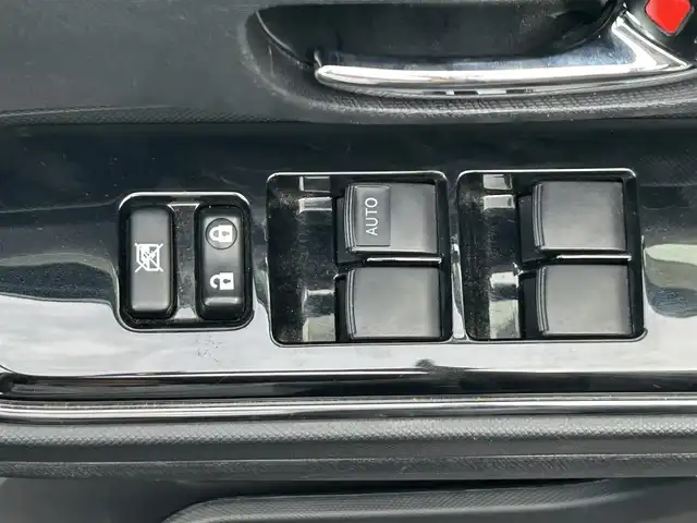トヨタ アクア G G’s 栃木県 2014(平26)年 7万km ブラックマイカ ALPINE7インチナビ/フルセグTV/DVD/Bluetooth/バックカメラ/ビルトインETC/前ドライブレコーダー/プッシュスタート/ステアリングリモコン/LEDオートライト/LEDフォグランプ/純正17インチAW/アイドリングストップ/横滑り防止装置/電動格納ミラー/ドアバイザー