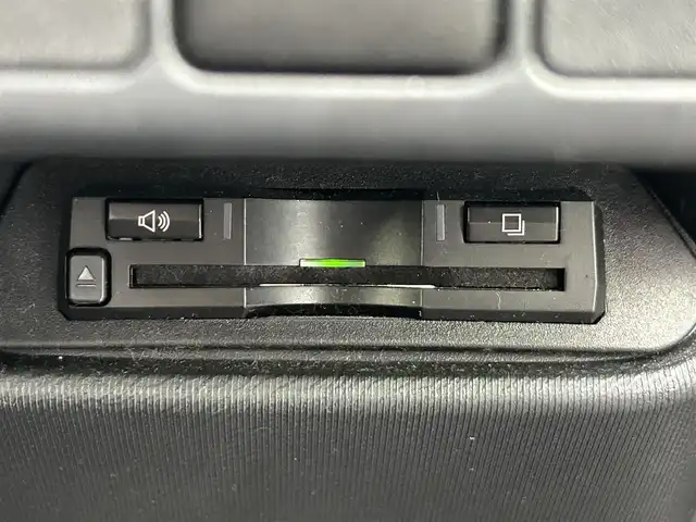 トヨタ アクア G G’s 栃木県 2014(平26)年 7万km ブラックマイカ ALPINE7インチナビ/フルセグTV/DVD/Bluetooth/バックカメラ/ビルトインETC/前ドライブレコーダー/プッシュスタート/ステアリングリモコン/LEDオートライト/LEDフォグランプ/純正17インチAW/アイドリングストップ/横滑り防止装置/電動格納ミラー/ドアバイザー