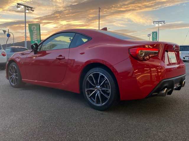 トヨタ ８６ GT 愛知県 2020(令2)年 2.3万km ピュアレッド 社外SDナビ/(CD/DVD/BT/AM/FM)/フルセグテレビ/バックカメラ/クルーズコントロール/プッシュスタート/LEDヘッドライト/パドルシフト