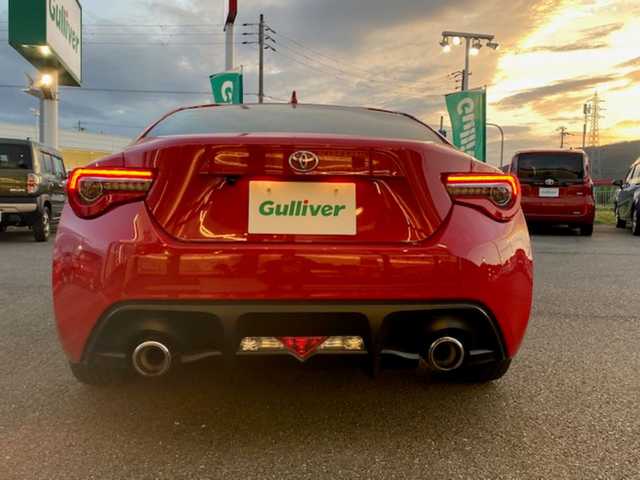 トヨタ ８６ GT 愛知県 2020(令2)年 2.3万km ピュアレッド 社外SDナビ/(CD/DVD/BT/AM/FM)/フルセグテレビ/バックカメラ/クルーズコントロール/プッシュスタート/LEDヘッドライト/パドルシフト