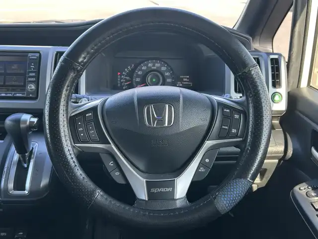 ホンダ ステップワゴン スパーダ Z インターナビセレ 鹿児島県 2012(平24)年 9.5万km ホワイトオーキッドパール ドライブレコーダー/純正HDDナビ/フルセグテレビ/CD/DVD/後部座席モニター有り/バックカメラ/両側パワースライドドア/クルーズコントロール/格納サードシート/純正16インチアルミホイール/オートライト/アイドリングストップ/ETC