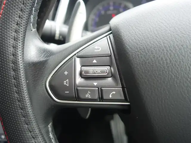日産 スカイライン 200GT－t タイプSP 静岡県 2014(平26)年 9.5万km クリスタルホワイトパール ワンオーナー/純正メーカーナビ/CD/DVD/BT/MusicBoX/AUX/USB/フルセグTV/ビルトインETC/純正前方ドライブレコーダー/全方位運転支援システム/　車線逸脱防止支援システム/　車線逸脱警報/　後側方衝突防止支援システム/　後側方車両検知平警報　/　後退時衝突防止システム/　前方衝突予測警報/　エマージェンシーブレーキ/　インテリジェントクルーズコントロール/　インテリジェントペダル/　アラウンドビューモニタ/　フロント/バックソナー/前席パワーシート/シートヒーター/純正LEDヘッドライト/純正フロアマット/スマートキー2個/取扱説明書/保証書