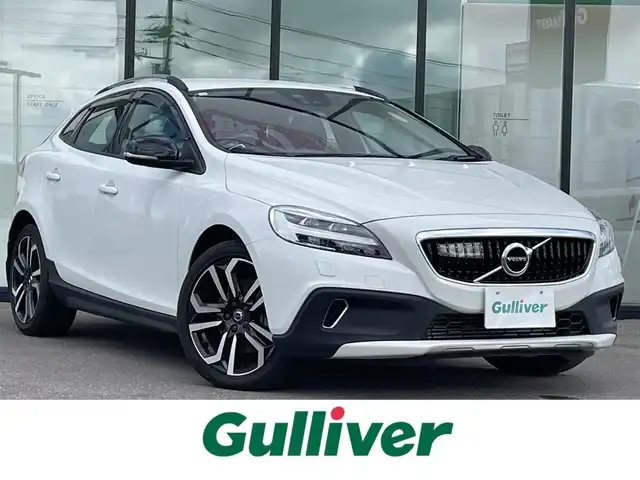 ボルボ Ｖ４０ 道南・函館 2016(平28)年 3.5万km アイスホワイト /ワンオーナー//純正ナビ//社外AW付き夏冬タイヤ//バックカメラ//パワーバックドア//シートヒーター//パワーシート//レーダークルーズコントロール//車線逸脱警報//オートハイビーム//コーナーセンサー//ETC