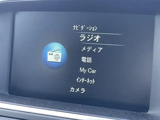 ボルボ Ｖ４０ 道南・函館 2016(平28)年 3.5万km アイスホワイト /ワンオーナー//純正ナビ//社外AW付き夏冬タイヤ//バックカメラ//パワーバックドア//シートヒーター//パワーシート//レーダークルーズコントロール//車線逸脱警報//オートハイビーム//コーナーセンサー//ETC