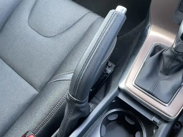 ボルボ Ｖ４０ 道南・函館 2016(平28)年 3.5万km アイスホワイト /ワンオーナー//純正ナビ//社外AW付き夏冬タイヤ//バックカメラ//パワーバックドア//シートヒーター//パワーシート//レーダークルーズコントロール//車線逸脱警報//オートハイビーム//コーナーセンサー//ETC