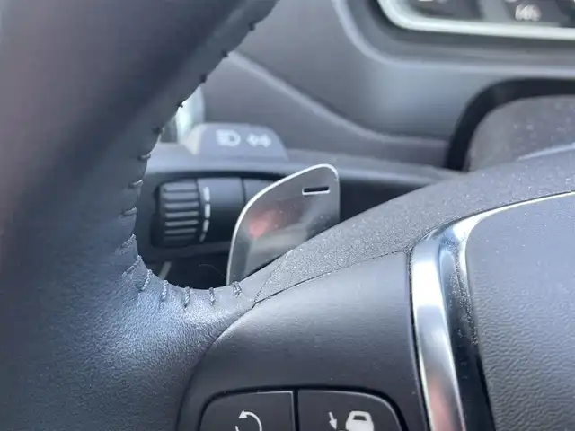 ボルボ Ｖ４０ 道南・函館 2016(平28)年 3.5万km アイスホワイト /ワンオーナー//純正ナビ//社外AW付き夏冬タイヤ//バックカメラ//パワーバックドア//シートヒーター//パワーシート//レーダークルーズコントロール//車線逸脱警報//オートハイビーム//コーナーセンサー//ETC