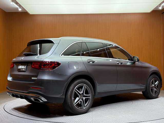 メルセデス・ベンツ ＧＬＣ２２０ d 4マチック AMGライン 千葉県 2019(令1)年 7.5万km セレナイトグレー レザーエクスクルーシブＰＫＧ　/サンルーフ　/黒革シート　/ベンチレーション　/シートヒーター　/パワーシート　/Ｂｕｒｍｅｓｔｅｒ　/３６０°カメラ　/ＨＵＤ　/エアバランスＰＫＧ　/電動リアゲート/レーダーセーフティ
