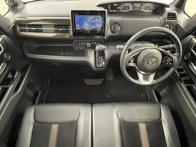 ホンダ Ｎ ＢＯＸ カスタム G L ターボ ホンダセンシング 福島県 2019(令1)年 5万km シャイニンググレーM ホンダセンシング/・先行車発進お知らせ機能/・路線逸脱防止機能/・レーンキープアシスト/・表札認識機能/・衝突被害軽減システム/・盗難防止装置/純正7インチSDナビ/・ワンセグ/TV/BT/CD/DVD/USB/AM/FM/バックカメラ/両側パワースライドドア/ACC/LEDオートライト/・フォグランプ/ハーフレザーシート/・ベンチシート/純正アルミホイール付きサマータイヤ/レザーハンドル/・ステアリングリモコン/パドルシフト/アイドリングストップ/電動格納ミラー/・ウィンカーミラー/ETC/ドアバイザー/純正フロアマット/プッシュスタート/・スマートキー