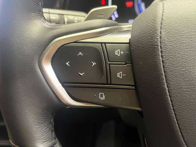 レクサス ＲＸ 450h+ バージョンL 千葉県 2023(令5)年 1万km 紺 パノラマSR　/半革シート　/ACC　/HUD　/ナビ　TV　360°Bluetooth接続　/シートヒーター　ベンチレーション　/デジタルインナーミラー　/パーキングサポート　/3眼LEDヘッドライト　/衝突軽減B　/BSM　/LKA　/ドラレコ　/ETC