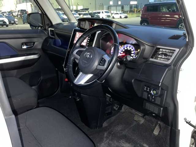 トヨタ タンク カスタムG S 新潟県 2017(平29)年 9.4万km パールホワイトⅢ 　社外ナビ/　フルセグテレビ/　Bluetooth/　アイドリングストップ/　ウィンカーミラー/　クルーズコントロール/　ドアバイザー/　プッシュスタート/　両側パワースライドドア/　オートライト/　モデリスタエアロ/　LEDヘッドライト/　電動格納ミラー