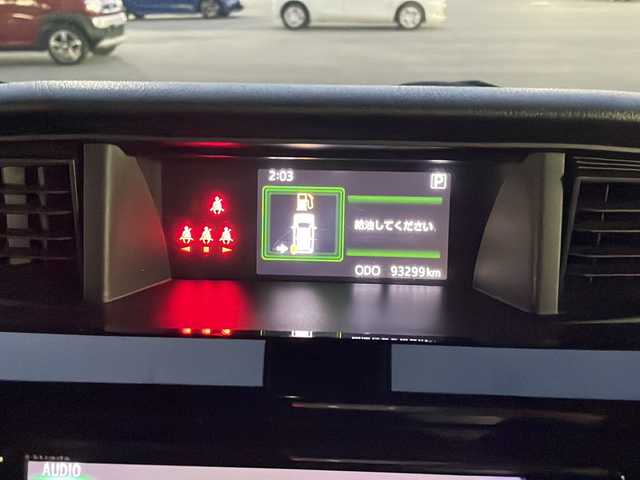 トヨタ タンク カスタムG S 新潟県 2017(平29)年 9.4万km パールホワイトⅢ 　社外ナビ/　フルセグテレビ/　Bluetooth/　アイドリングストップ/　ウィンカーミラー/　クルーズコントロール/　ドアバイザー/　プッシュスタート/　両側パワースライドドア/　オートライト/　モデリスタエアロ/　LEDヘッドライト/　電動格納ミラー