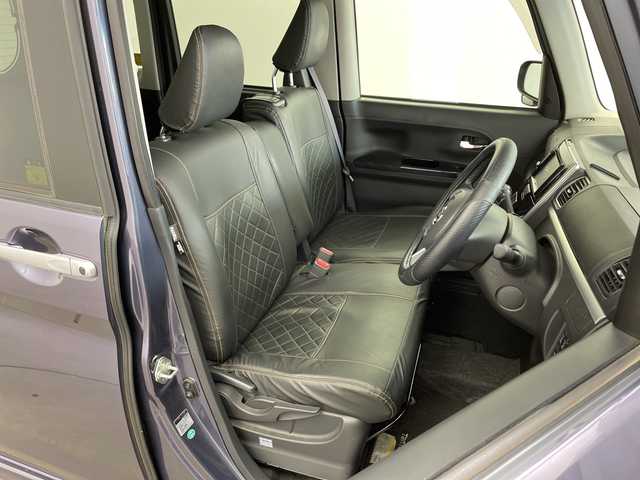 ダイハツ タント カスタム RS トップED SA Ⅲ 兵庫県 2017(平29)年 7.2万km メテオライトグレーイリュージョナルP ・社外ディスプレイオーディオ/CD/DVD/USB/・バックカメラ/・ETC/・スマートアシストIII/・衝突回避支援ブレーキ機能/・誤発進抑制制御機能（前方・後方）/・オートハイビーム/・先行車発進お知らせ機能/・車線はみ出し警報/・ＬＥＤヘッドライト/・オートライト/・フォグランプ/・両側パワースライドドア/・ハーフレザーシート/・シートヒーター/・レザー調シートカバー/・純正15インチアルミホイール/・純正フロアマット/・ステアリングスイッチ/・スマートキー/・プッシュスタート