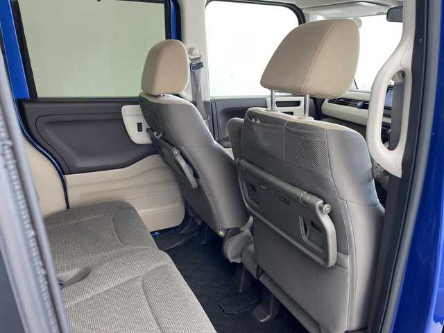 ホンダ Ｎ ＢＯＸ G L ホンダセンシング 兵庫県 2019(平31)年 4.8万km ブリリアントスポーティブルーメタリック2トーン ・純正ナビ/BT/CD/DVD/SD/USB/TV/・バックカメラ/・ホンダセンシング/・衝突軽減ブレーキ/・誤発進抑制機能/・歩行者事故低減ステアリング/・路外逸脱抑制機能/・アダクティブクルーズコントロール/・車線維持支援システム/・先行車発進お知らせ機能/・標識認識機能/・後方誤発進抑制機能/・オートハイビーム/・両側パワースライドドア/・ステアリングスイッチ/・純正フロアマット/・LEDヘッドライト/・ビルトインETC/・取扱説明書/・保証書/・スペアキー