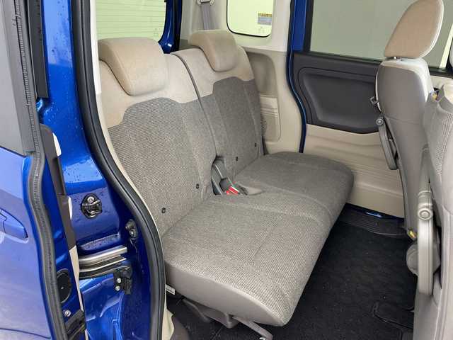 ホンダ Ｎ ＢＯＸ G L ホンダセンシング 兵庫県 2019(平31)年 4.8万km ブリリアントスポーティブルーメタリック2トーン ・純正ナビ/BT/CD/DVD/SD/USB/TV/・バックカメラ/・ホンダセンシング/・衝突軽減ブレーキ/・誤発進抑制機能/・歩行者事故低減ステアリング/・路外逸脱抑制機能/・アダクティブクルーズコントロール/・車線維持支援システム/・先行車発進お知らせ機能/・標識認識機能/・後方誤発進抑制機能/・オートハイビーム/・両側パワースライドドア/・ステアリングスイッチ/・純正フロアマット/・LEDヘッドライト/・ビルトインETC/・取扱説明書/・保証書/・スペアキー