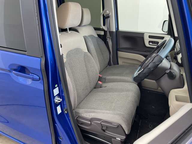 ホンダ Ｎ ＢＯＸ G L ホンダセンシング 兵庫県 2019(平31)年 4.8万km ブリリアントスポーティブルーメタリック2トーン ・純正ナビ/BT/CD/DVD/SD/USB/TV/・バックカメラ/・ホンダセンシング/・衝突軽減ブレーキ/・誤発進抑制機能/・歩行者事故低減ステアリング/・路外逸脱抑制機能/・アダクティブクルーズコントロール/・車線維持支援システム/・先行車発進お知らせ機能/・標識認識機能/・後方誤発進抑制機能/・オートハイビーム/・両側パワースライドドア/・ステアリングスイッチ/・純正フロアマット/・LEDヘッドライト/・ビルトインETC/・取扱説明書/・保証書/・スペアキー