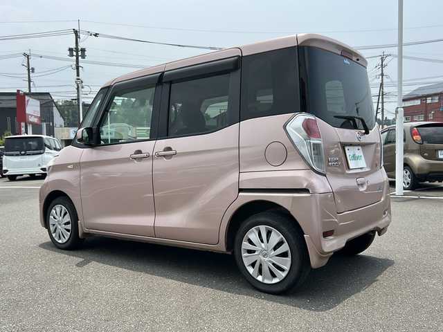 日産 デイズ ルークス X Vセレ +SeftyⅡ 鹿児島県 2015(平27)年 5万km シルキーローズM 社外ナビ　MDV-L404/(ワンセグTV/AM/FM/iPod)/アラウンドビューモニター/衝突被害軽減ブレーキ/横滑り防止装置/ドアバイザー/パワーウィンドウ/パワーステアリング/スマートキー/プッシュスタート/後席サーキュレーター/取扱説明書/保証書