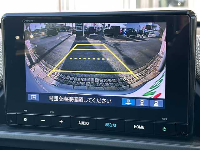ホンダ フリード AIR 静岡県 2024(令6)年 0.1万km ソニックグレーパール 純正ナビ/・FM/・AM/・TV/・Apple Car Play/・Android Auto/・Bluetooth/・USB/主要装備/・バックカメラ/・ホンダセンシング/・車線逸脱防止/・誤発進抑制/・コーナーセンサー/・追従クルコン/・横滑り防止装置/・ＬＥＤヘッドライト/・サイドカーテンエアバッグ/・純正フロアマット