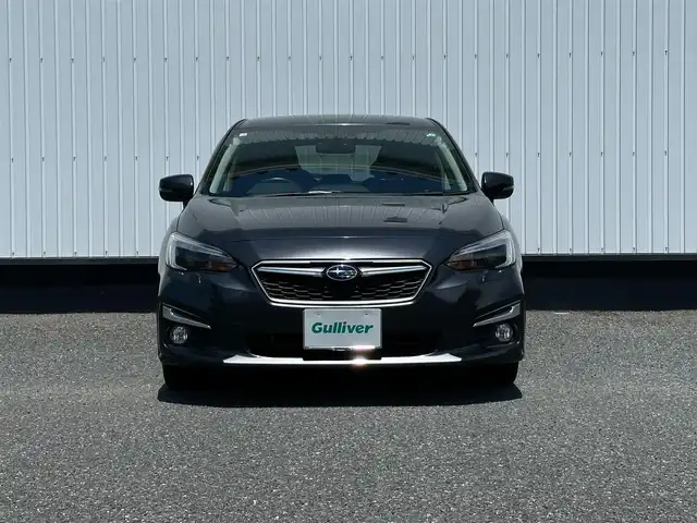 スバル インプレッサ スポーツ 2．0i－L アイサイト 千葉県 2017(平29)年 3.4万km ダークグレーメタリック 純正8インチナビ/(フルセグTV/BT/CD/DVD/FM/AM)/バックカメラ/衝突被害軽減システム/車線逸脱警報/クルーズコントロール/横滑り防止装置/ETC/ドライブレコーダー/アイドリングストップ/LEDヘッドライト/フォグランプ/オートライト/ウィンカーミラー/電動格納ミラー/純正17インチAW/シートリフター/プッシュスタート/スマートキー/フロアマット/ドアバイザー/スペアキー/取扱説明書/保証書