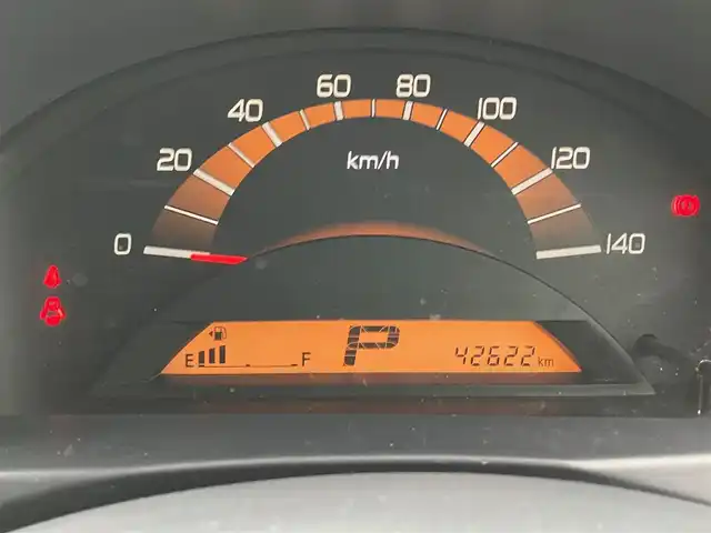マツダ ＡＺ ワゴン XG 静岡県 2012(平24)年 4.3万km シルキーシルバーメタリック パワーウィンドウ/パワーステアリング/リモコンキー/マニュアルエアコン/CD/CDチェンジャー/ベンチシート/純正フロアマット/ABS/盗難防止装置/Wエアバック