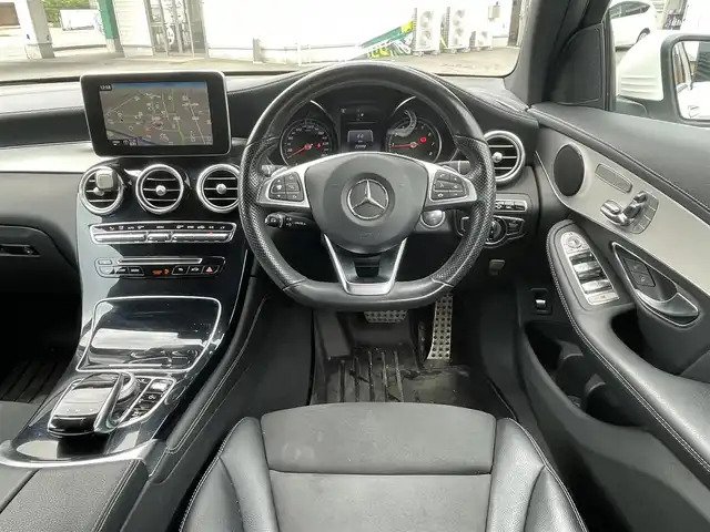 メルセデス・ベンツ ＧＬＣ２５０ 4マチック スポーツ 静岡県 2016(平28)年 7.3万km ポーラホワイト 純正HDDナビ・フルセグTV/360°カメラ/純正19インチアルミホイール/レーダーセーフティパッケージ/レーダークルーズコントロール/パワーバックドア/ハーフレザーシート/前席パワーシート/前席シートヒーター/LEDライト/ビルトインETC/スマートキー2個/プッシュスタート/新車時保証書/取扱説明書
