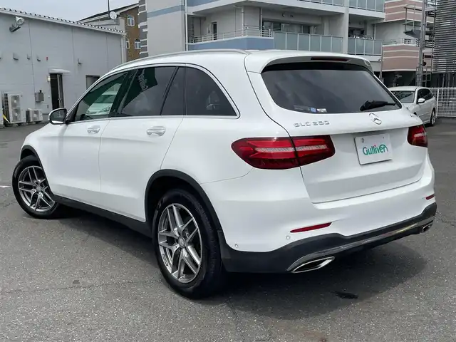 メルセデス・ベンツ ＧＬＣ２５０ 4マチック スポーツ 静岡県 2016(平28)年 7.3万km ポーラホワイト 純正HDDナビ・フルセグTV/360°カメラ/純正19インチアルミホイール/レーダーセーフティパッケージ/レーダークルーズコントロール/パワーバックドア/ハーフレザーシート/前席パワーシート/前席シートヒーター/LEDライト/ビルトインETC/スマートキー2個/プッシュスタート/新車時保証書/取扱説明書