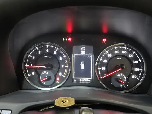 トヨタ ヴェルファイア Z 香川県 2015(平27)年 7万km ブラック 〇モデリスタエアロ/〇社外20インチAW/〇ツインムーンルーフ/〇フリップダウンモニター/〇パワースライドドア（両側）/〇純正ナビ/〇フルセグTV/〇Bluetooth/〇バックカメラ/〇ビルトインETC/○クリアランスソナー/バックソナー/〇LEDヘッドランプ/〇オートライト/〇フォグランプ/〇革巻きステアリングホイール/〇ハンドルカバー取付/〇前後左右独立温度調整オートエアコン/○シートカバー取付/〇スマートエントリー/プッシュスタート/〇禁煙車