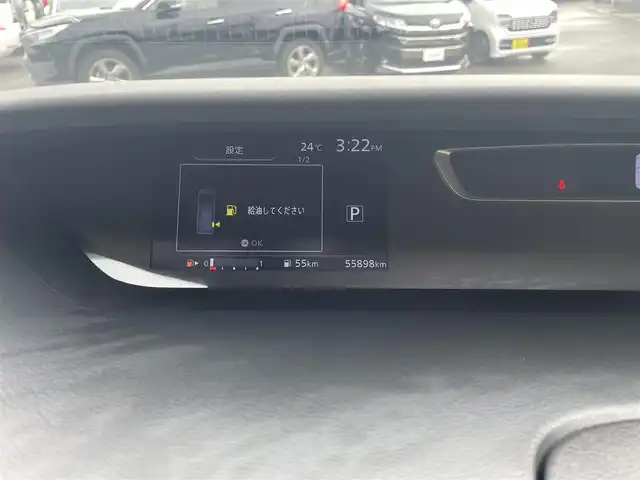 日産 セレナ ハイウェイスター Vセレクション 和歌山県 2018(平30)年 5.6万km ダイヤモンドブラック 純正9インチナビ/（BT/CD/DVD)/フルセグTV/アラウンドビューモニター/純正後席用フリップダウンモニター/両側パワースライドドア/ハンズフリーオートスライドドア/セーフティパックB/・エマージェンシーブレーキ/・車線逸脱防止支援システム/・プロパイロット（自動運転技術）/・アラウンドビューモニター/・スマートルームミラー/・踏み間違え防止アシスト/・標識認識機能/・ふらつき警報/・電動パーキングブレーキ/ソナー/純正フロアマット/ETC/ドアバイザー/LEDオートヘッドライト/フォグランプ