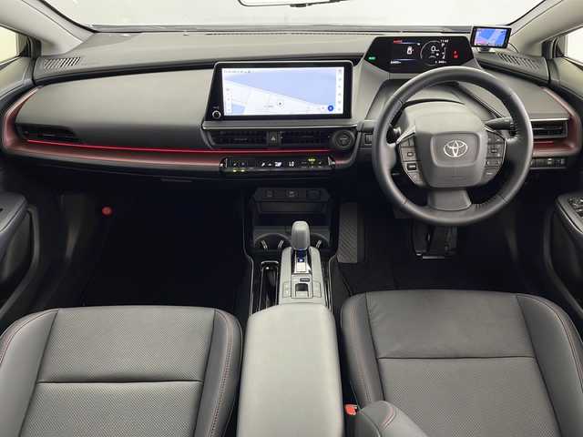 トヨタ プリウス Z 鹿児島県 2023(令5)年 2.7万km アティチュードブラックマイカ 全方位カメラ/純正ナビ付ディスプレイオーディオ/（フルセグ/Bluetooth）/モデリスタエアロ（フロント/サイド/リア）/ビルドインETC2.0/デジタルインナーミラー/パノラミックビューモニター/合皮レザーシート/パワーシート/シートヒーター/シートメモリー/トヨタセーフティーセンス/レーダークルーズコントロール/レーンキープアシスト/パワーバックドア/ワイヤレス充電/AC１００V/ブラインドスポットモニター/オートライト/オートマチックハイビーム/LEDヘッドライト/ステアリングスイッチ