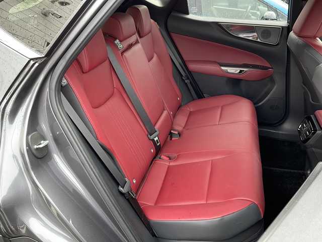 レクサス ＮＸ 350h 山形県 2024(令6)年 1.9万km ソニッククロム Lexus Safety System＋/・プリクラッシュセーフティ/・レーントレーシングアシスト（ＬＴＡ）/・ITS Connect/・レーダークルーズコントロール/・オートマチックハイビーム（ＡＨＢ）/・ロードサインアシスト（ＲＳＡ）/・先行車発進告知機能（ＴＭＮ）/・ドライバー異常時対応システム/三眼LEDヘッドライト/レザーシート/パノラミックビューモニター/２０インチダークグレーアルミホイール/純正ディスプレイオーディオ/BT.USB.MiraCast/フルセグ/ビルトインETC2.0/純正ドライブレコーダー/パドルシフト/パワーシート/電動パーキングブレーキ/オートホールド/パワーバックドア/タイプC急速充電ポート/プッシュスタート/スマートキーｘ２/カードキーｘ１/スタッドレスタイヤ積込み