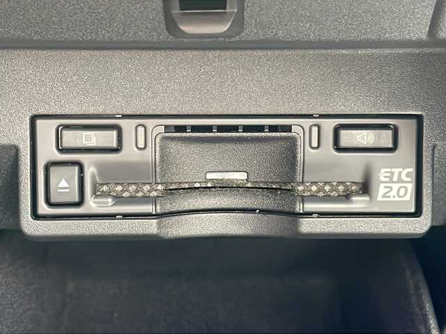 レクサス ＮＸ 350h 山形県 2024(令6)年 1.9万km ソニッククロム Lexus Safety System＋/・プリクラッシュセーフティ/・レーントレーシングアシスト（ＬＴＡ）/・ITS Connect/・レーダークルーズコントロール/・オートマチックハイビーム（ＡＨＢ）/・ロードサインアシスト（ＲＳＡ）/・先行車発進告知機能（ＴＭＮ）/・ドライバー異常時対応システム/三眼LEDヘッドライト/レザーシート/パノラミックビューモニター/２０インチダークグレーアルミホイール/純正ディスプレイオーディオ/BT.USB.MiraCast/フルセグ/ビルトインETC2.0/純正ドライブレコーダー/パドルシフト/パワーシート/電動パーキングブレーキ/オートホールド/パワーバックドア/タイプC急速充電ポート/プッシュスタート/スマートキーｘ２/カードキーｘ１/スタッドレスタイヤ積込み