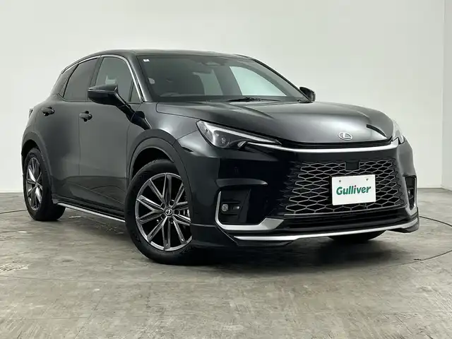 レクサス ＬＢＸ リラックス 三重県 2024(令6)年 0.2万km ブラックマイカ 純正ナビ/AM/FM/BT/USB/フルセグTV　/モデリスタエアロ　/パノラミックビューモニター　/ＢＳＭ　　/ワイヤレス充電　/パワーバックドア　/レザーシート　/シートヒーター/パワーシート　/純正前後ドライブレコーダー/ビルトイン２．０ＥＴＣ　/クリアランスソナー　/レーダークルーズ/パドルシフト/純正LEDライト/フォグライト/保証書/スペアキー