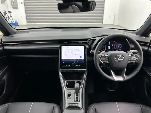 レクサス ＬＢＸ リラックス 三重県 2024(令6)年 0.2万km ブラックマイカ 純正ナビ/AM/FM/BT/USB/フルセグTV　/モデリスタエアロ　/パノラミックビューモニター　/ＢＳＭ　　/ワイヤレス充電　/パワーバックドア　/レザーシート　/シートヒーター/パワーシート　/純正前後ドライブレコーダー/ビルトイン２．０ＥＴＣ　/クリアランスソナー　/レーダークルーズ/パドルシフト/純正LEDライト/フォグライト/保証書/スペアキー