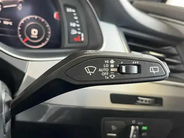 アウディ Ｑ７ 45TFSIクワトロアダプティブエアサスペンション 山形県 2020(令2)年 2.5万km グレー Sラインパッケージ/7シーターパッケージ/4ゾーンデラックスオートマチックエアコンディショナー/シートヒーター（フロント/リヤ/純正ナビ/360°カメラ/フルセグTV/アダプティブクルーズコントロール/ドライブレコーダー/ブラインドスポットモニター/レーンキープアシスト/レインセンサー/パドルシフト