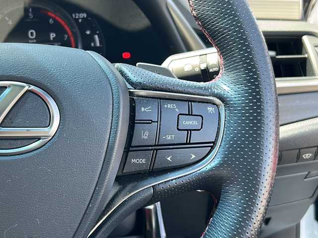 レクサス ＥＳ 300h Fスポーツ 岐阜県 2019(平31)年 6.8万km ホワイトノーヴァガラスフレーク 登録時走行距離68512km/TRDエアロ/サンルーフ/赤革シート/ディスプレイオーディオ/バックモニター/フルセグＴＶ/クルーズコントロール/純正フロアマット/純正アルミホイール/スマートキー/プッシュスタート/スペアキー/ステアリングヒーター/レザーシート/シートヒーター/エアシート/衝突被害軽減システム/LEDヘッドライト/オートライト/フォグランプ/オートマチックハイビーム/ＥＴＣ