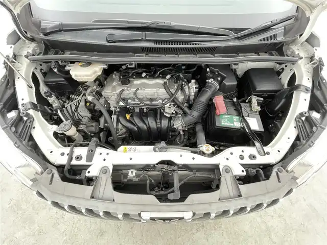 トヨタ エスクァイア Gi 千葉県 2019(平31)年 7.8万km ホワイトパールクリスタルシャイン Wサンルーフ/セーフティセンスC（衝突回避支援パッケージ）/・プリクラッシュセーフティシステム/・レーンディパーチャーアラート/・オートマチックハイビーム/・先行車発進告知機能/社外7インチナビ/・CD/DVD再生/・バックカメラ/・フルセグTV/両側パワースライドドア/合皮レザーシート/前後コーナーセンサー/LEDヘッドライト/社外ETC
