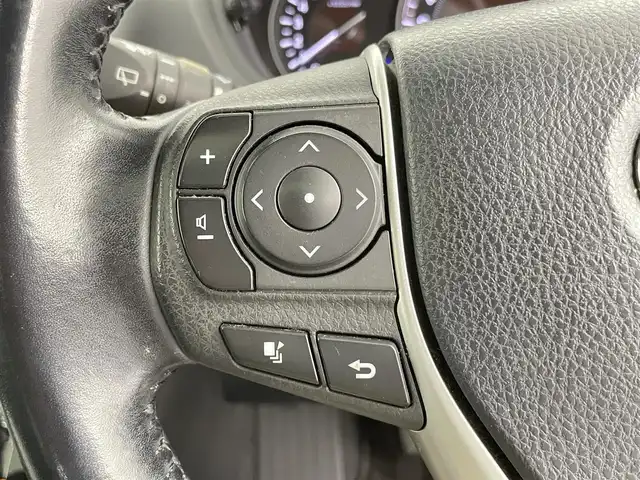 トヨタ エスクァイア Gi 千葉県 2019(平31)年 7.8万km ホワイトパールクリスタルシャイン Wサンルーフ/セーフティセンスC（衝突回避支援パッケージ）/・プリクラッシュセーフティシステム/・レーンディパーチャーアラート/・オートマチックハイビーム/・先行車発進告知機能/社外7インチナビ/・CD/DVD再生/・バックカメラ/・フルセグTV/両側パワースライドドア/合皮レザーシート/前後コーナーセンサー/LEDヘッドライト/社外ETC