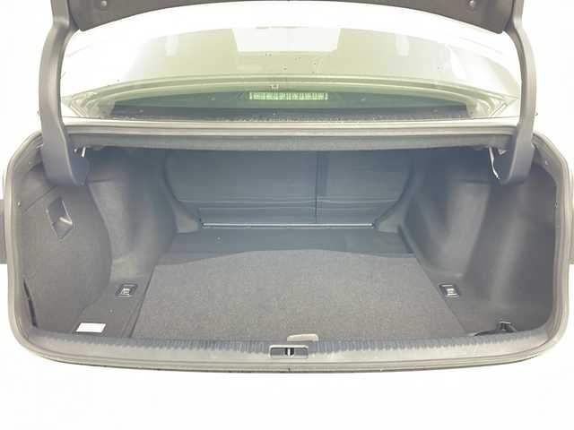 レクサス ＩＳ 300h バージョンL 道央・札幌 2015(平27)年 7.8万km ソニッククォーツ ・4WD/・純正ナビ（TV＆CD＆DVD＆BT）/・バックカメラ/・レクサスセーフティセンス/・クルーズコントロール/・ブラインドスポットモニター/・レザーシート/・シートヒーター/・エアシート/・ハンドルヒーター/・社外ドライブレコーダー/・ビルトインETC/・パワーシート/・LEDヘッドライト/・スマートキー