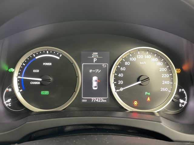 レクサス ＩＳ 300h バージョンL 道央・札幌 2015(平27)年 7.8万km ソニッククォーツ ・4WD/・純正ナビ（TV＆CD＆DVD＆BT）/・バックカメラ/・レクサスセーフティセンス/・クルーズコントロール/・ブラインドスポットモニター/・レザーシート/・シートヒーター/・エアシート/・ハンドルヒーター/・社外ドライブレコーダー/・ビルトインETC/・パワーシート/・LEDヘッドライト/・スマートキー