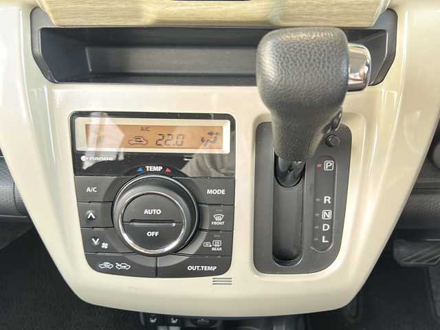 スズキ ハスラー ワンダラー 静岡県 2018(平30)年 4.8万km シフォンアイボリーメタリック/ウッディブラウン2トーンルーフ ナビ/・ラジオ/ワンセグTV/・CD/DVD/Bluetooth/主要装備/・全方位カメラ　/・ＥＴＣ　/・シートヒーター　/・レーンキープアシスト　/・デュアルカメラブレーキサポート　/・アイドリングストップ　/・ステアリングリモコン　/・ヒーテッドドアミラー　/・ハーフレザーシート　/・オートライト/・プッシュスタート/・スマートキー/・純正アルミホイール/・純正フロアマット